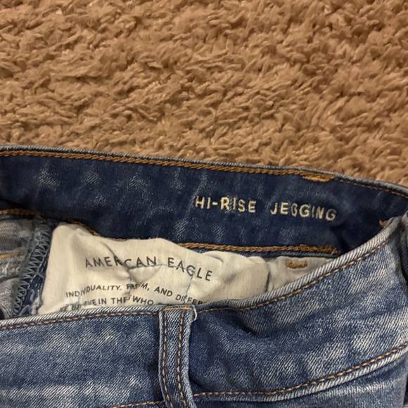 American Eagle Outfitters Blue Ripped Skinny Jeans - Picture 3 of 4